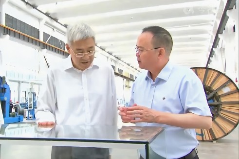 ����ʡί������뵽�����ٷ���ҳ�������£�����������