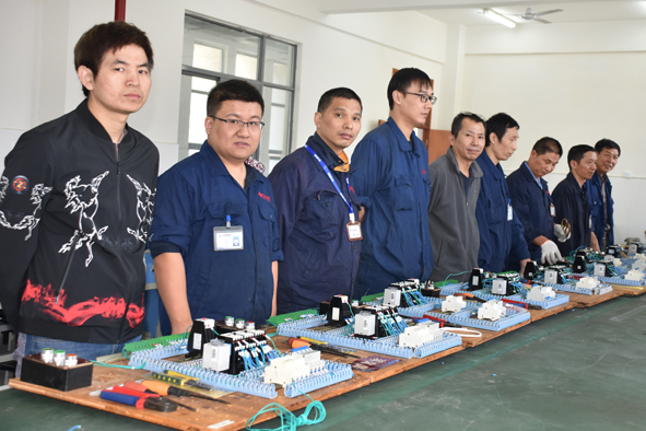 Öйú¡¤±ØÍþ(bw¡¤Î÷ººÄ·Áª)ÓÐÏÞ¹«Ë¾-Official website