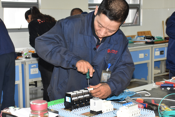 Öйú¡¤±ØÍþ(bw¡¤Î÷ººÄ·Áª)ÓÐÏÞ¹«Ë¾-Official website